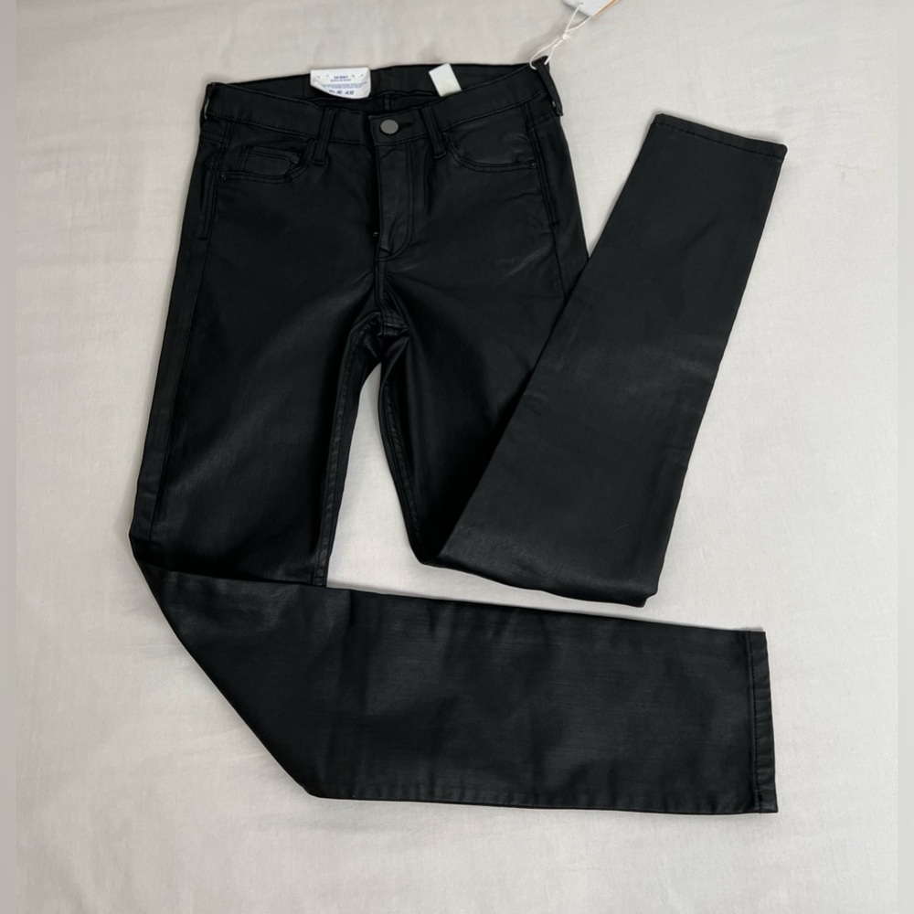 H&M Super Strech Skinny Glossy Black Denim Women’s Jeans Size  27/32